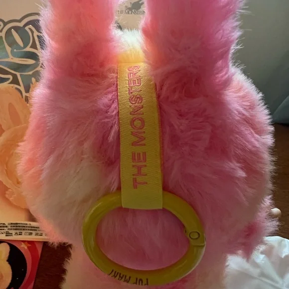 Labubu Loyalty Pop Mart Monster - Picture 4 of 5